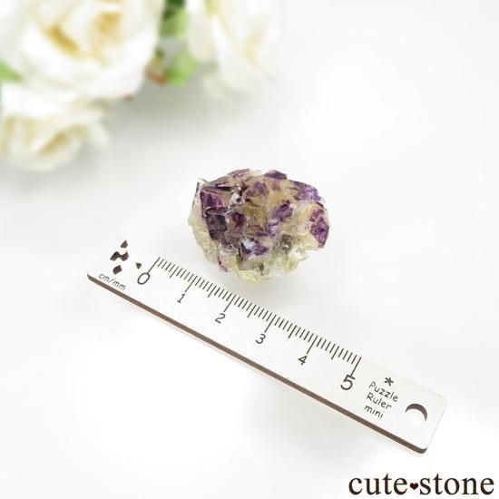 ナミビア Okorusu Mine Purple Bunny Pocket産 フローライトの