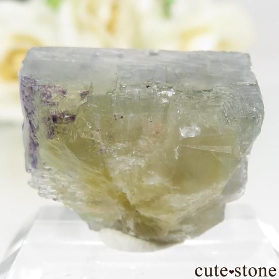 フランス La Barre Mine産 イエロー×ライトブルーフローライトの結晶(原石)No.56の写真1 cute stone