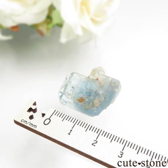 ナミビア エロンゴ産 アクアマリンの原石 No.45 - cute stone -