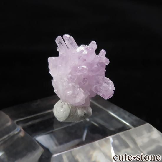 パキスタン Kunar産 ピンクアパタイトの原石 No.1の写真0 cute stone