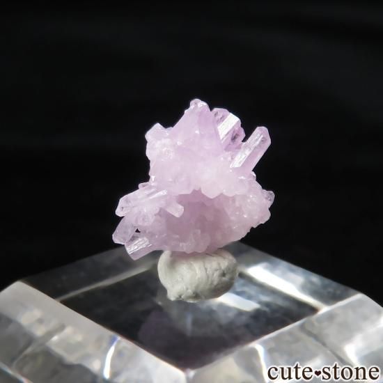 パキスタン Kunar産 ピンクアパタイトの原石 No.1の写真1 cute stone