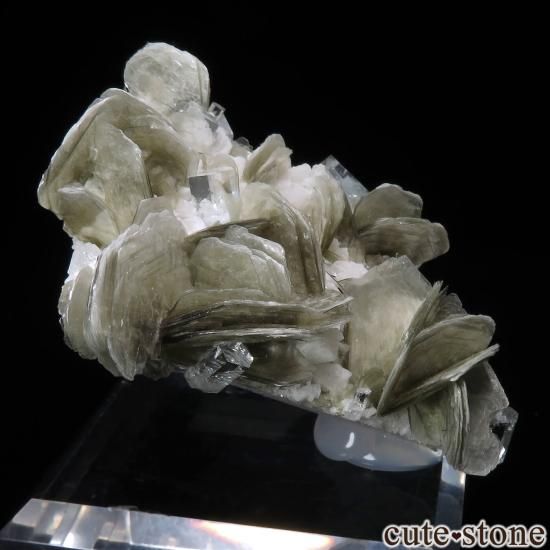 パキスタン Chumar Bakhoor産 アクアマリン&モスコバイト&アルバイトの原石 No.18の写真0 cute stone