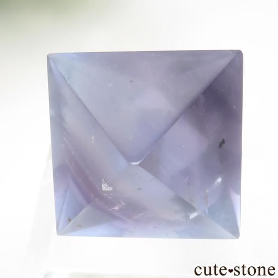 アメリカ イリノイ州 Cave-in-Rock産 八面体(へき開結晶)フローライト No.30の写真1 cute stone