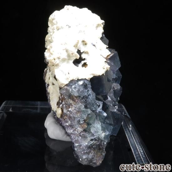 ナミビア エロンゴ産 フローライトの原石 No.18 - cute stone -