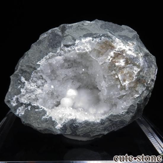 大きな母岩上の美しいアフガナイト141g/1点もの 大きな母岩上の美しい