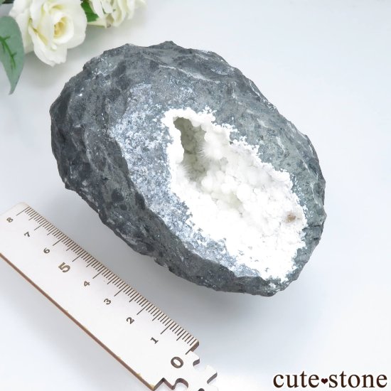 インド Mumbai産 オケナイト＆ジャイロライトの母岩付き原石 No.34の写真5 cute stone