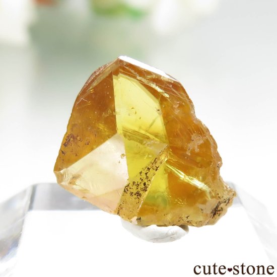 パキスタン Zagi Mountain産 スフェーン（チタナイト）の原石 No.4の写真1 cute stone