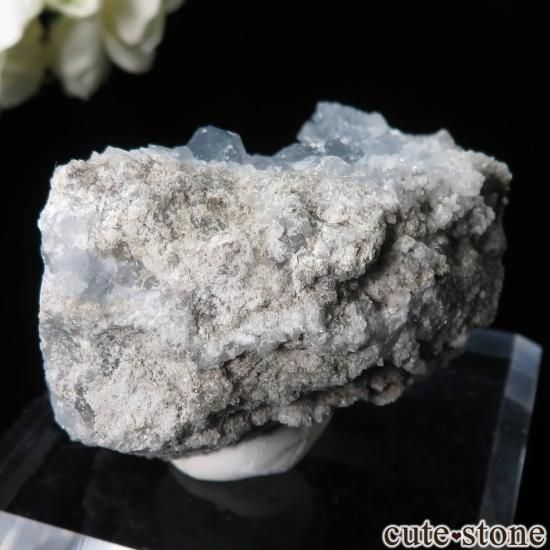 マダガスカル Sakoany産 セレスタイトの原石(クラスター)No.28の写真1 cute stone