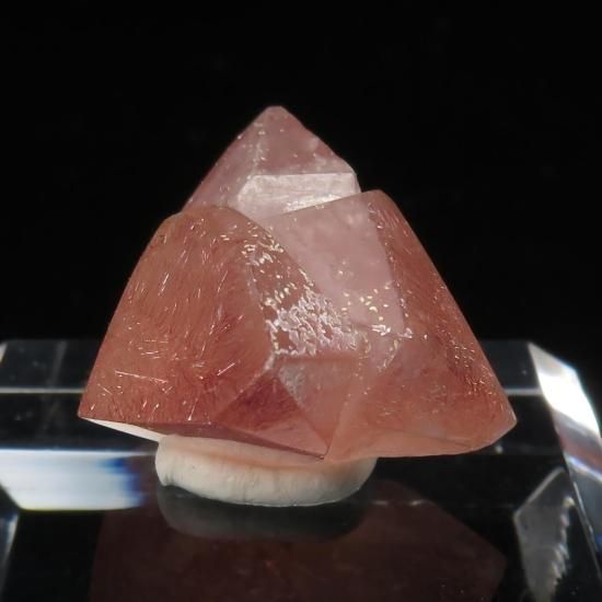 カザフスタン産 ストロベリークォーツ(苺水晶)のポリッシュ 原石
