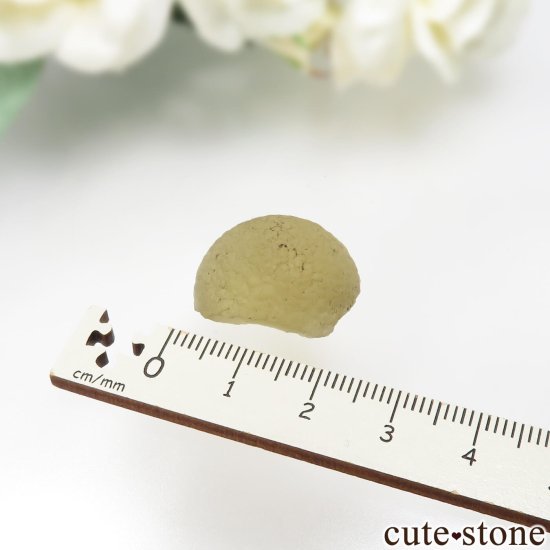 インド産 球体 イエローフローライトの原石 No.35の写真3 cute stone
