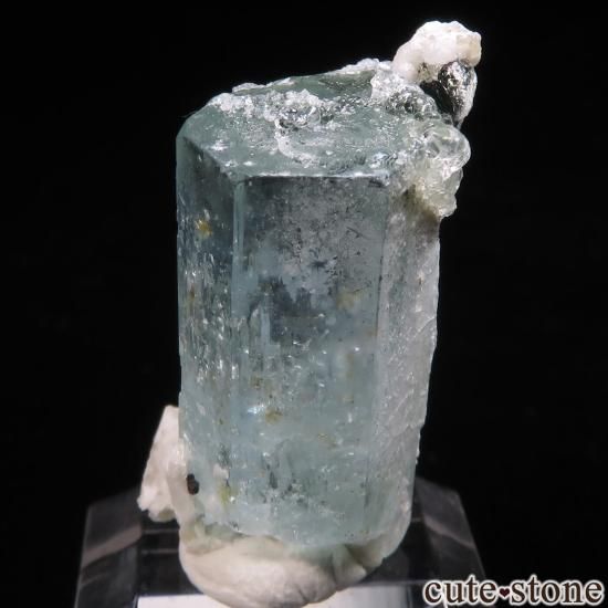 ブルーアクアマリンクリスタルとアルバイト