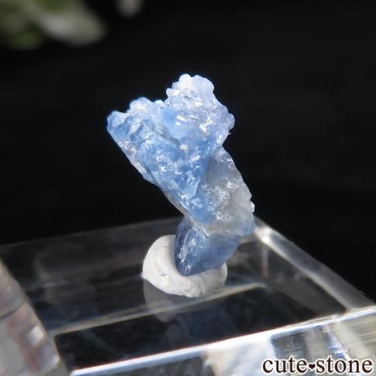 ナミビア エロンゴ産 ジェレメジェバイト(エレミア石)の原石 No.23の写真0 cute stone