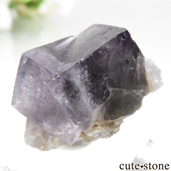 レディアナベラ Purple Rain Pocket産 フローライトの原石 No.21の写真1 cute stone