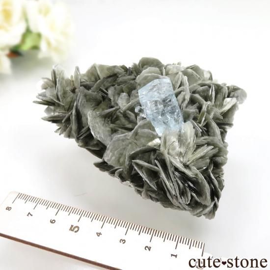 パキスタン Chumar Bakhoor産 アクアマリン&モスコバイトの原石 No.22の写真6 cute stone