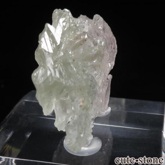 マダガスカル Sahanivotry産 エッチングバイカラーベリルの原石(ケース付)の写真0 cute stone