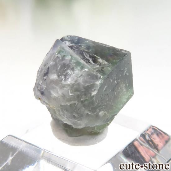 イングランド Rogerley Mine鉱山産 強蛍光 フローライトの原石 No.24の写真1 cute stone