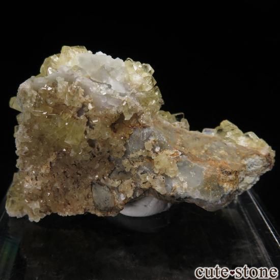 イタリア Monte Mesu産 イエローバライトの原石 No.1の写真1 cute stone