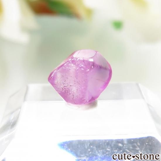 ミャンマー Mogok Kyauk-Pyat-That産 ピンク×ブルーサファイアの原石 No.2の写真1 cute stone