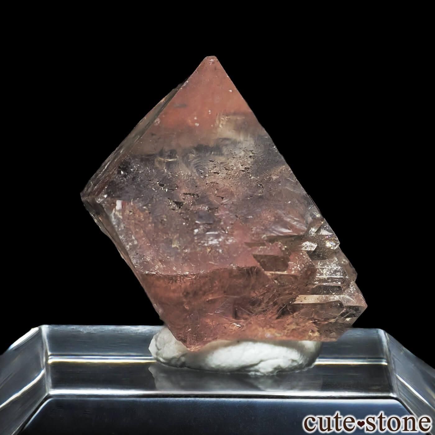 スイス アルプス山脈 Zinggenstocke産 ピンクフローライトの原石 No.2