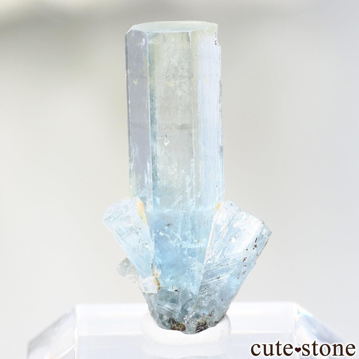 ナミビア エロンゴ アクアマリン B669 天然石 原石 鉱物標本