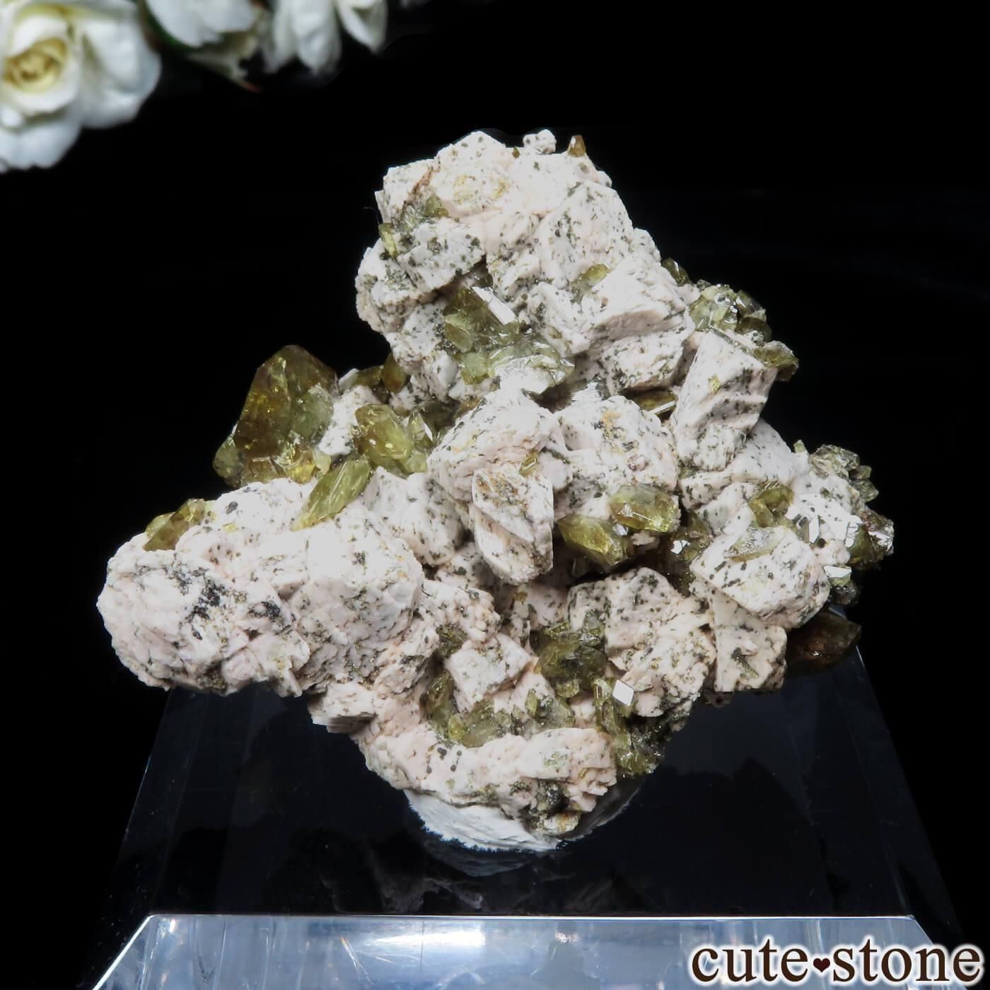 原石！ モロッコ Imilchil産 スフェーン（チタナイト）の原石 No.1 - cute stone -