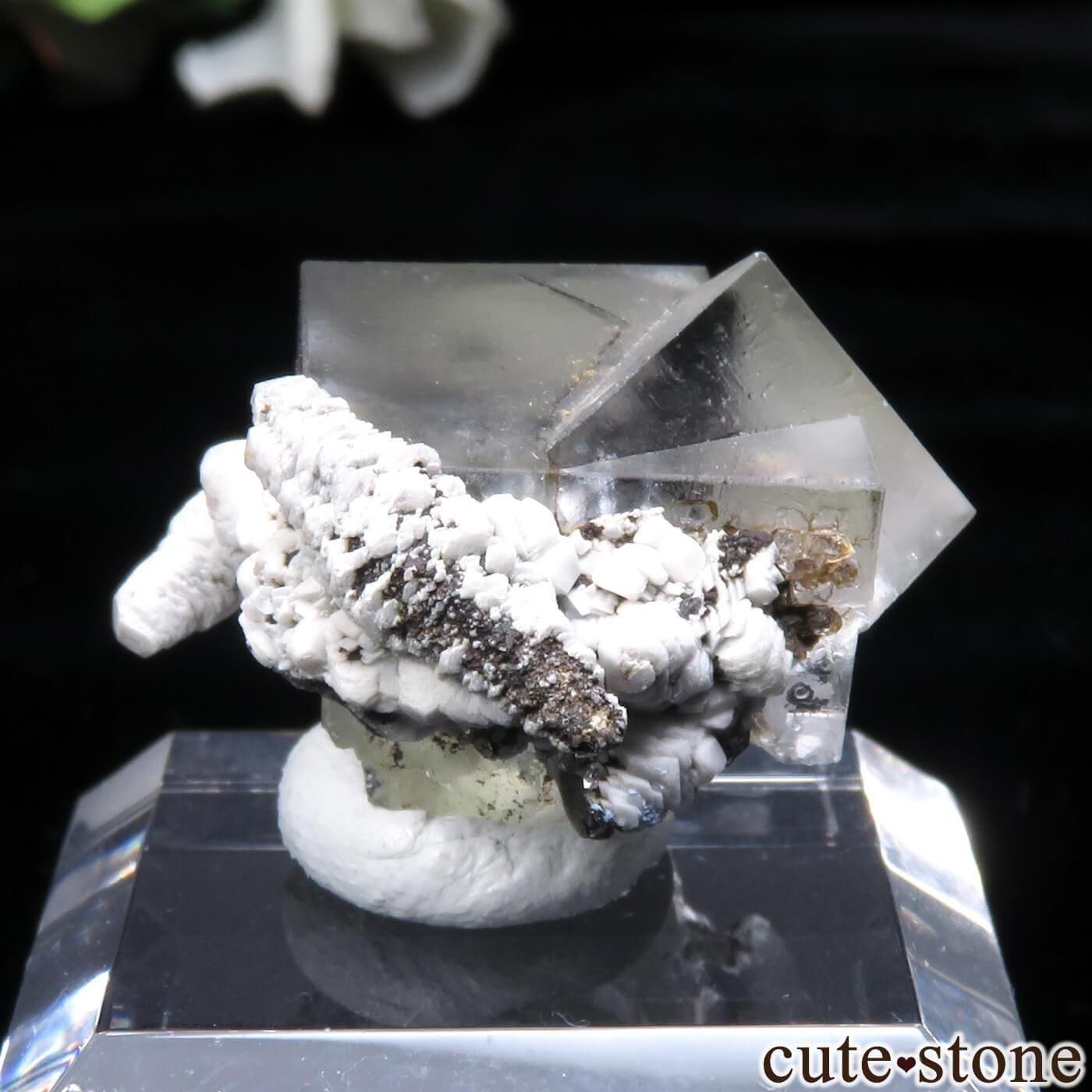 イングランド Heights Mine産 フローライト＆カルサイトの原石