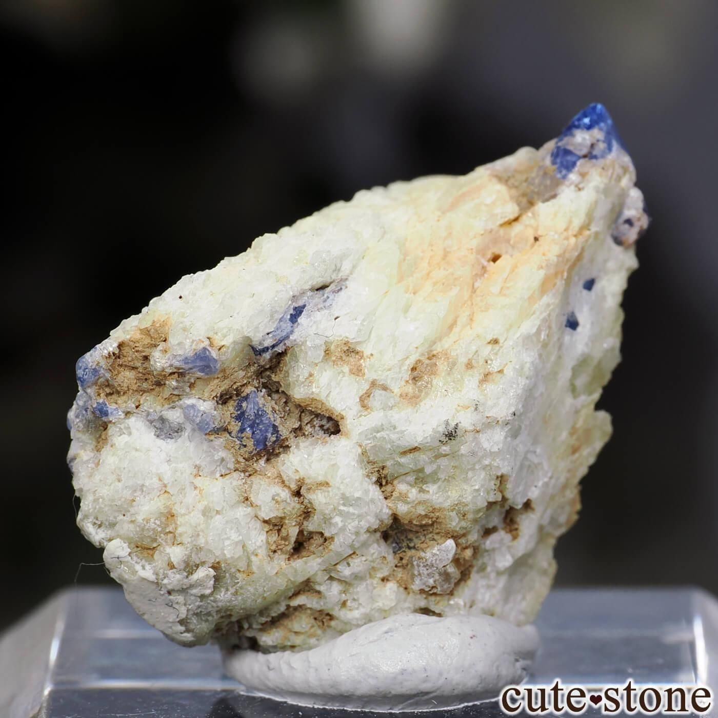 ベトナム Luc Yen産 ブルースピネル(コバルトスピネル)の原石 No.1の写真1 cute stone