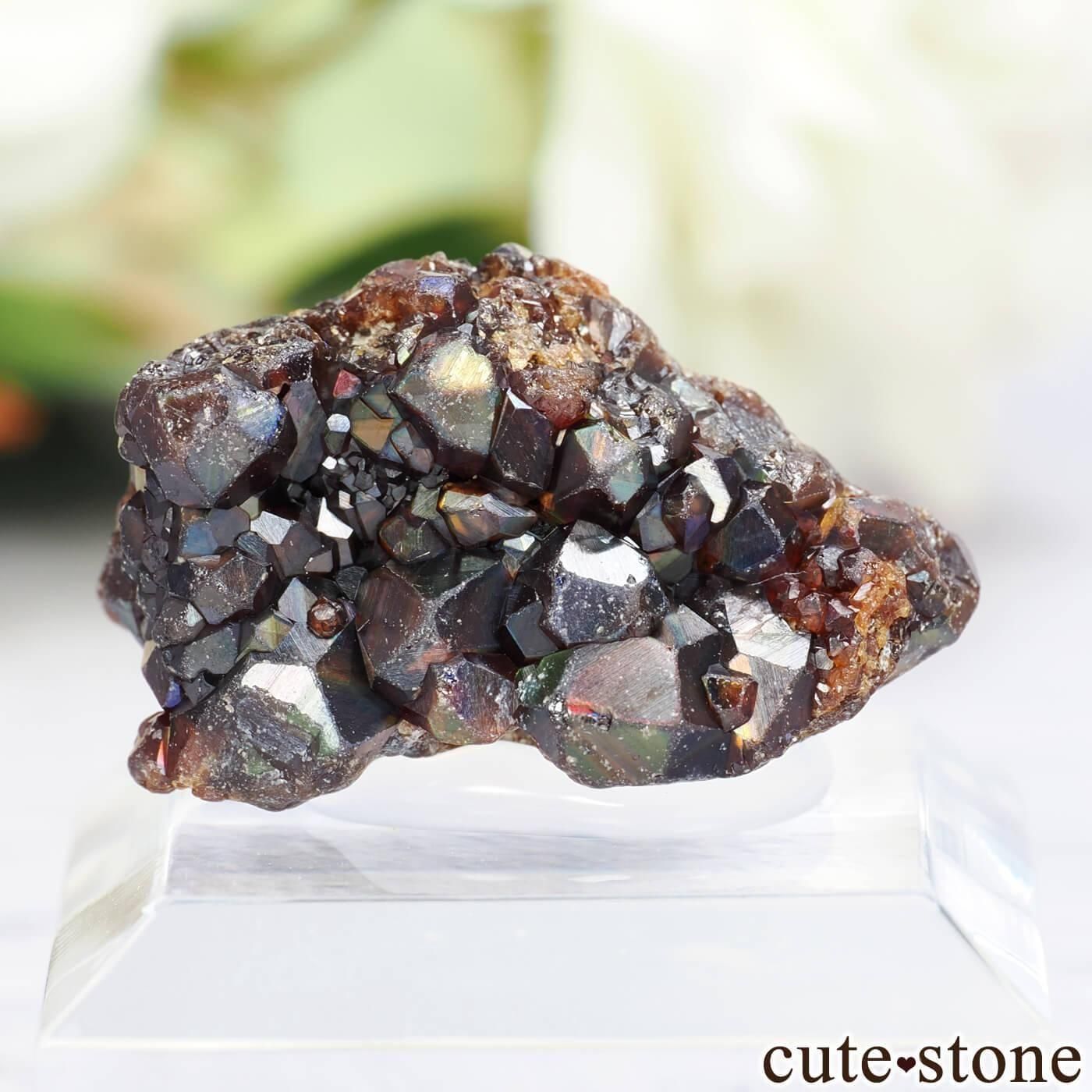 ニジェール Tchibarakaten産 レインボーガーネット（アンドラ