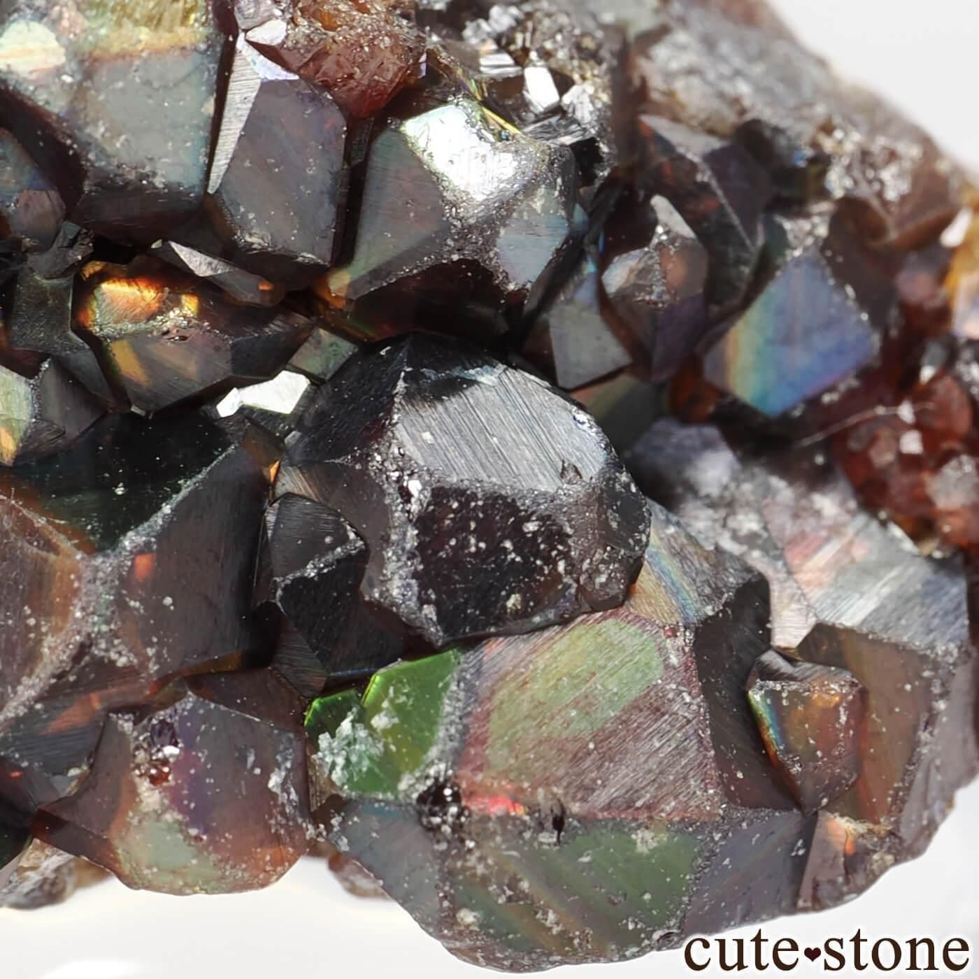 ニジェール Tchibarakaten産 レインボーガーネット（アンドラダイト