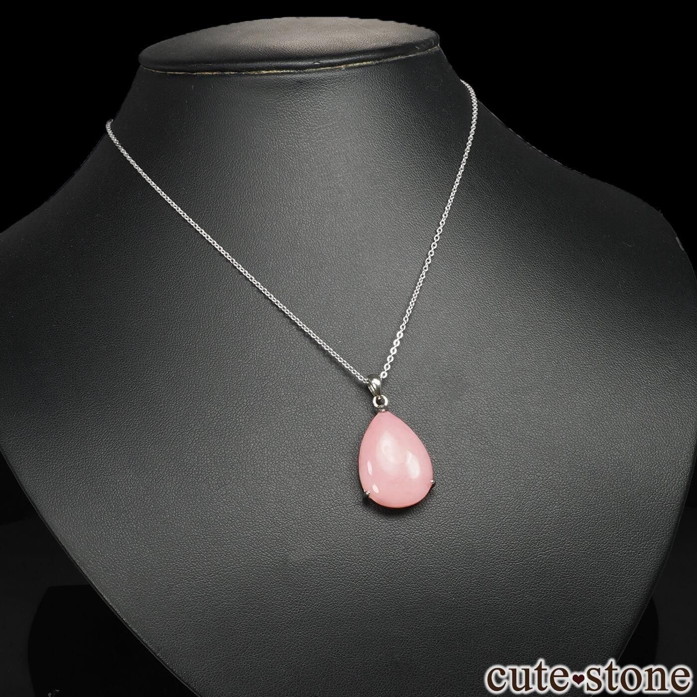 ピンクオパールのドロップ型ペンダントトップ No.3の写真1 cute stone