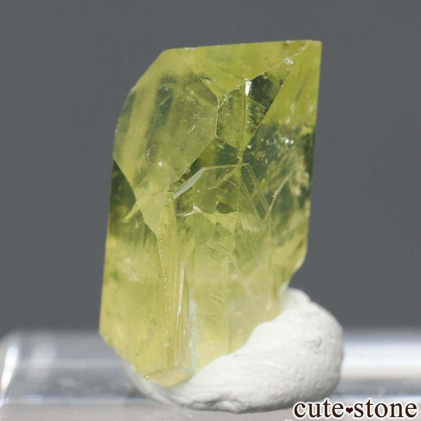 ブラジル Linopolis産 ブラジリアナイトの原石 No.20の写真2 cute stone