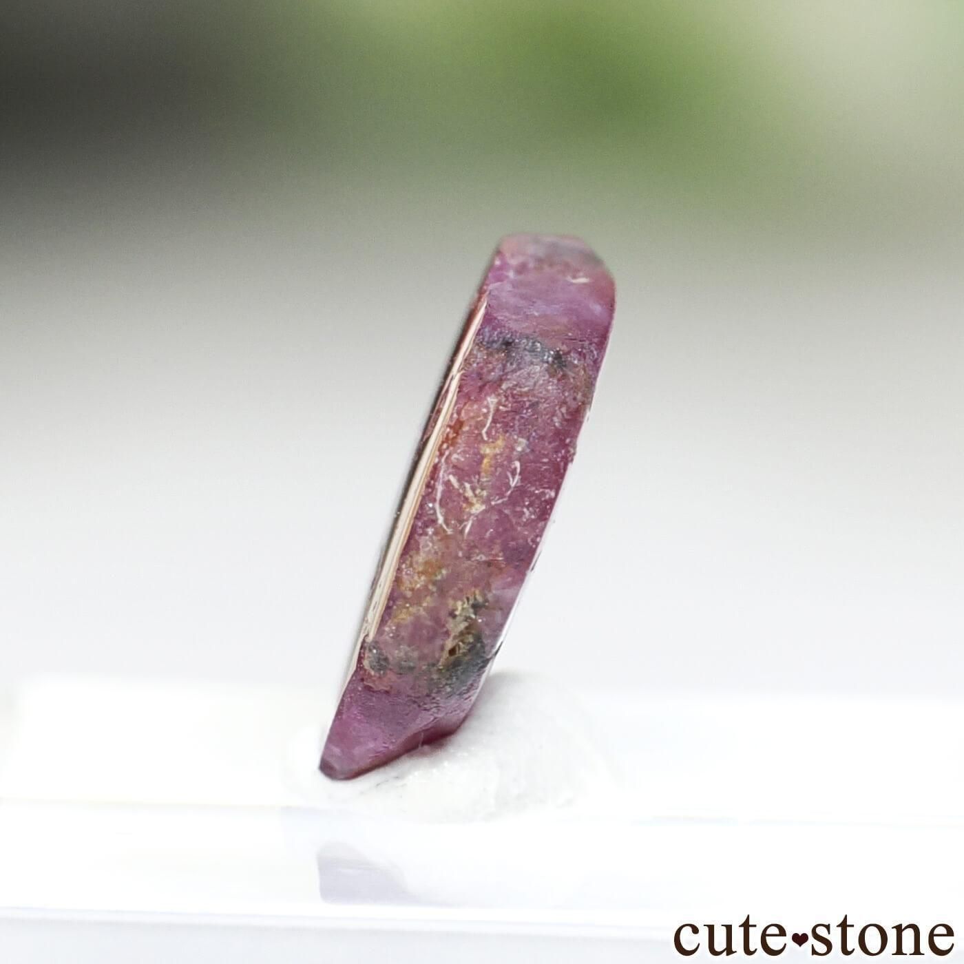 ミャンマー Mong Hsu産 コランダム(トラピッチェ ルビー - サファイア)の原石 No.1の写真2 cute stone