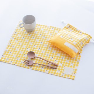 ぷっくり羊のランチョマット・巾着セット：黄色の商品画像
