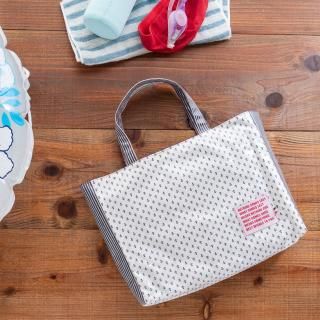 【完成品】　刺繍　レッスンバッグ　上履き袋　入園　入学　水色　ブルー　名前　青 ハート×イニシャルが可愛いレッスンバッグ|女の子|刺繍|名入れ