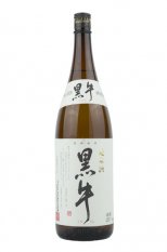 黒牛　純米酒  1.8L （くろうし)