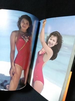 石川秀美写真集 HIDEMI 近映文庫 近代映画社 - 古書コモド