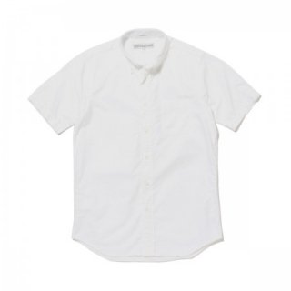 <img class='new_mark_img1' src='https://img.shop-pro.jp/img/new/icons47.gif' style='border:none;display:inline;margin:0px;padding:0px;width:auto;' />INDIVIDUALIZED SHIRTS Standard Fit Short Sleeve Cambridge Oxford MIDDLE BAND BD WHITE