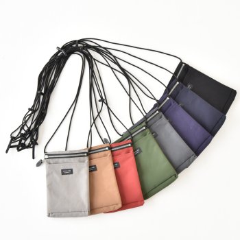 <img class='new_mark_img1' src='https://img.shop-pro.jp/img/new/icons57.gif' style='border:none;display:inline;margin:0px;padding:0px;width:auto;' />STANDARD SUPPLY  SLING PURSE M(UNISEX)