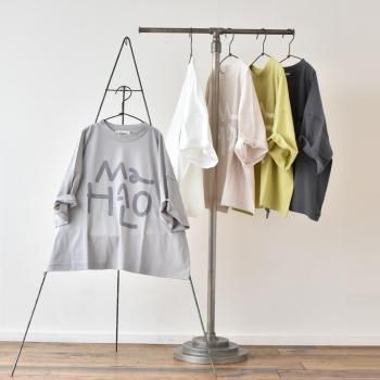 <img class='new_mark_img1' src='https://img.shop-pro.jp/img/new/icons13.gif' style='border:none;display:inline;margin:0px;padding:0px;width:auto;' />tumugu / ĥ॰TC25104եŷ"MAHALO"ץT(LADIES)