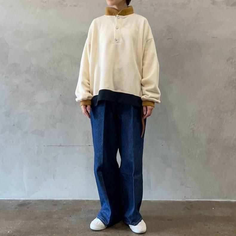 Snappin wide fleece - H.UNIT