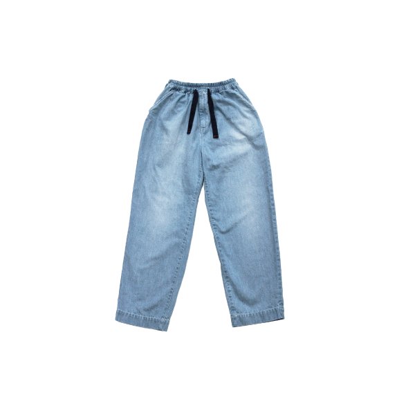 <img class='new_mark_img1' src='https://img.shop-pro.jp/img/new/icons6.gif' style='border:none;display:inline;margin:0px;padding:0px;width:auto;' />Denim easy pants (Used wash)