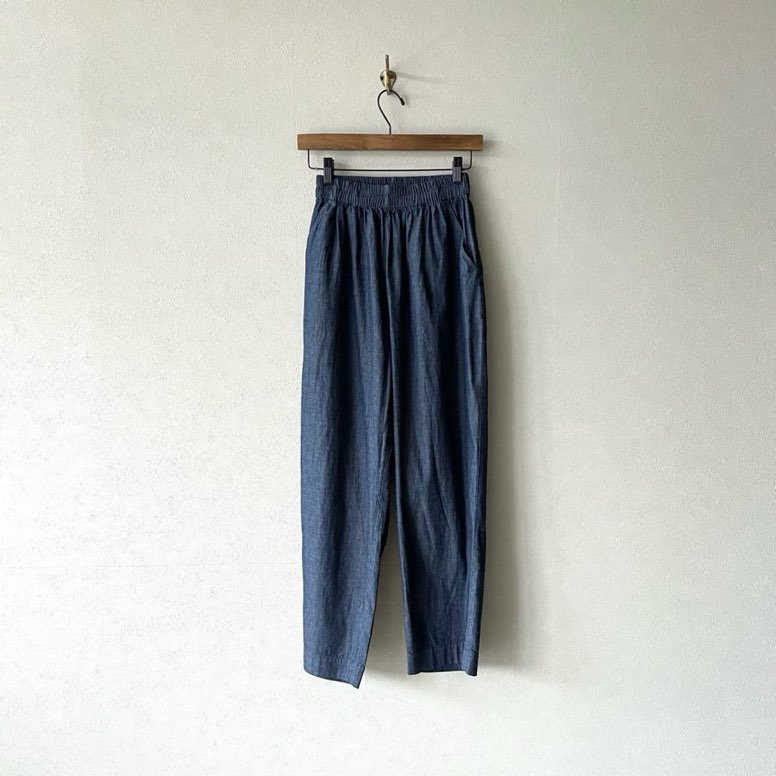 <img class='new_mark_img1' src='https://img.shop-pro.jp/img/new/icons6.gif' style='border:none;display:inline;margin:0px;padding:0px;width:auto;' />5.6oz chambray easy pants
