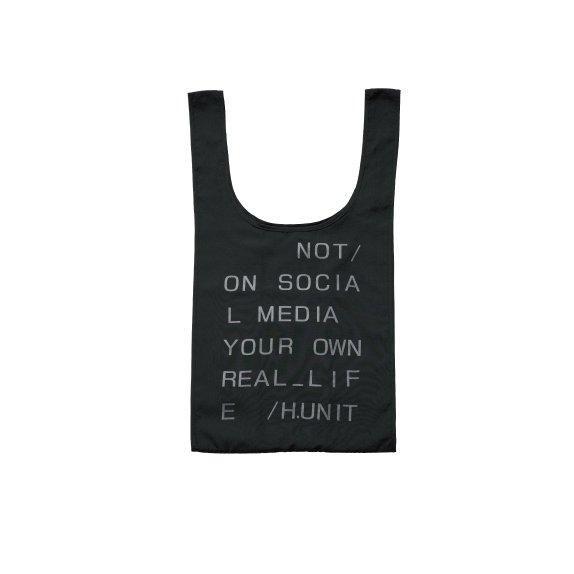 Real life print packable bag