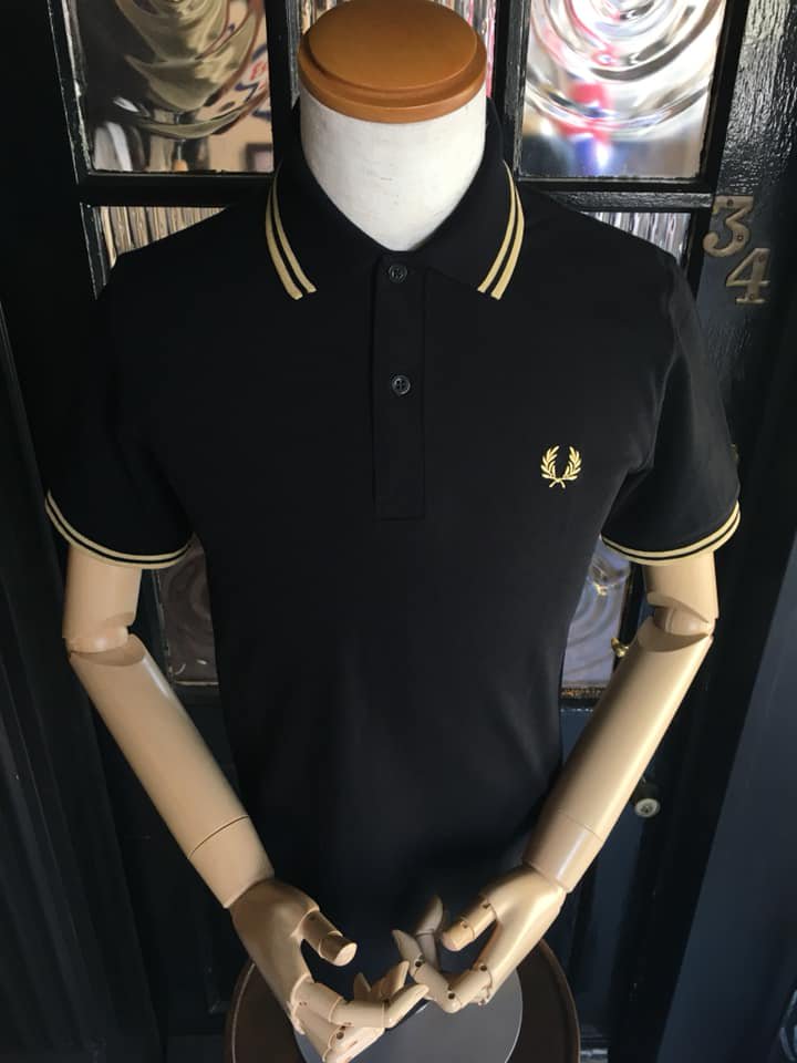 TWIN TIPPED FRED PERRY SHIRT M12 【BLACK/CHAMPAGNE】 - Jump the Gun Japan