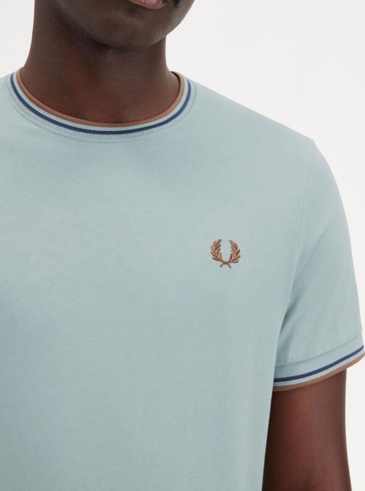 【FRED PERRY】ツインチップ T シャツ アッシュブルーQ47 Fred Perry☆Twin Tipped T-Shirt 【SILVER BLUE / BLUE