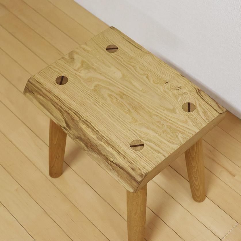 一枚板 スツール（飾り台） 栗（くり） stool-k-08-kuri 【送料