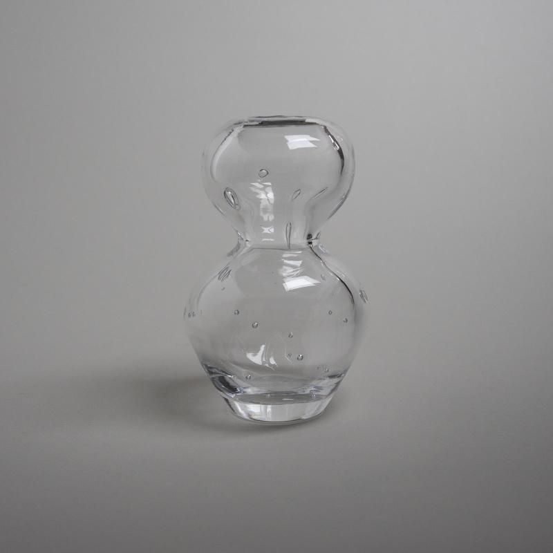  SCULPTURE VASE 2