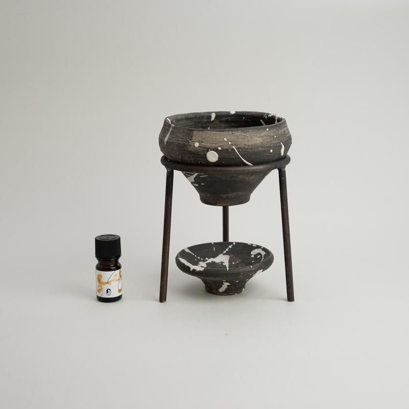 池田優子さん　アロマポット グレー 池田優子さんのアロマポット | STROLL(ストロール)