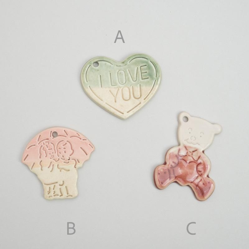  LOVE ORNAMENT