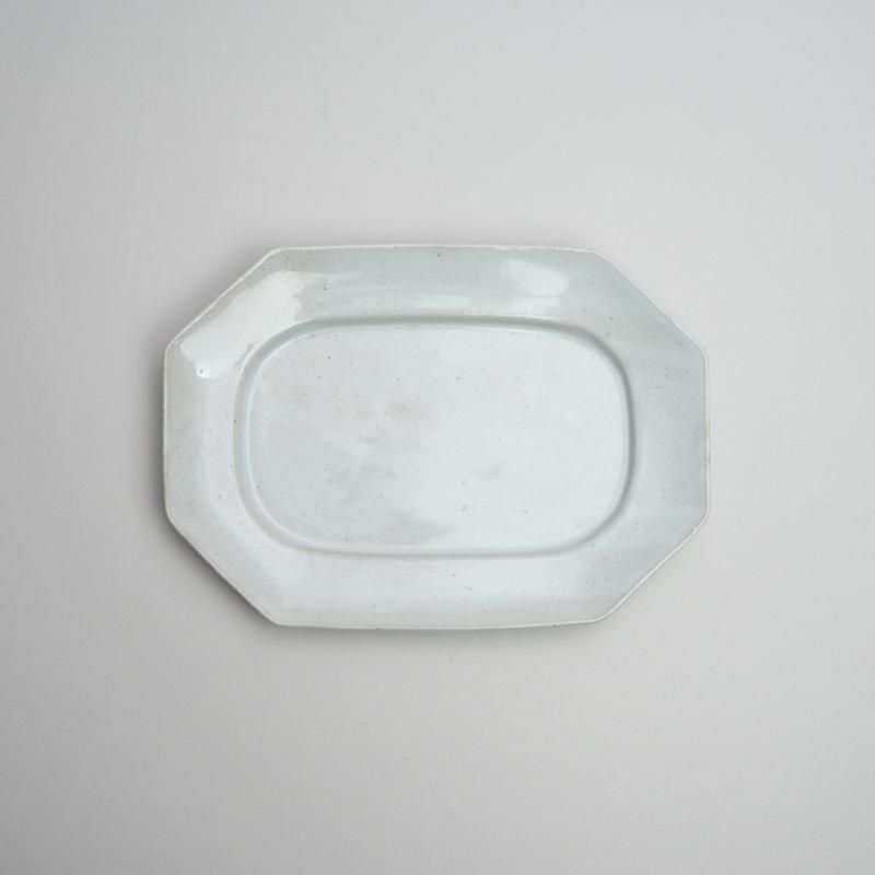  OCTAGONAL PLATE -WHITE